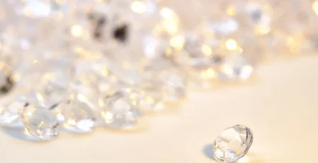pfi-10-Rarest-Precious-Stones-that-are-more-expensive-than-diamonds-03112023