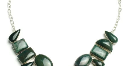pfi-All-about-March-Birthstone-Aquamarine-Bloodstone-03112023