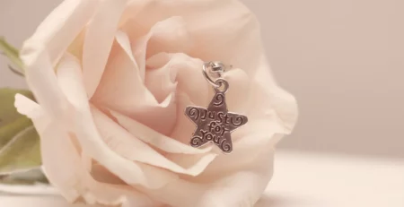 pfi-Buy-Unique-Customized-Jewelry-Online-Dos-and-Donts-16112023