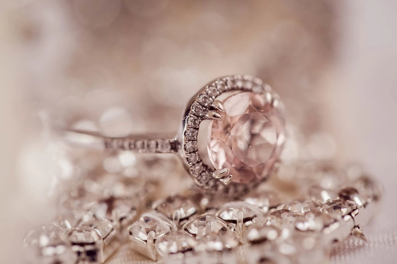 pfi-Discovering-the-list-of-Best-Diamond-Rings-in-Singapore-16112023