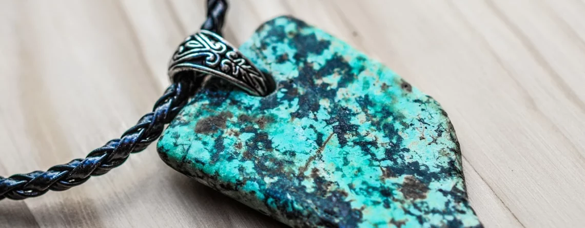 pfi-Exploring-Birthstone-Jewelry-The-Meaning-Behind-Precious-Stones-for-Birth-Months-03112023