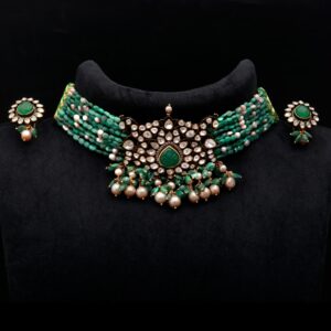 emerald choker