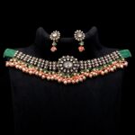 choker set