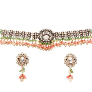 choker set